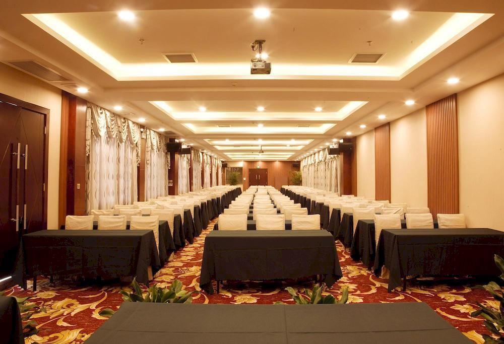 Guilin Golden Crown International Hotel Kültér fotó
