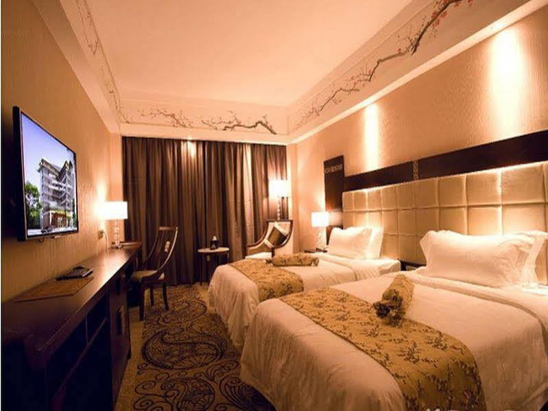 Guilin Golden Crown International Hotel Kültér fotó