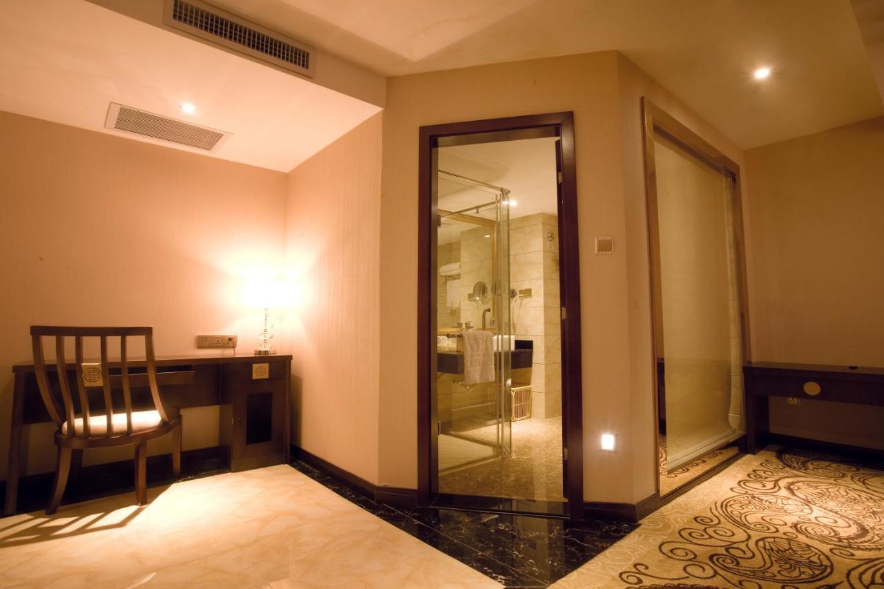Guilin Golden Crown International Hotel Kültér fotó